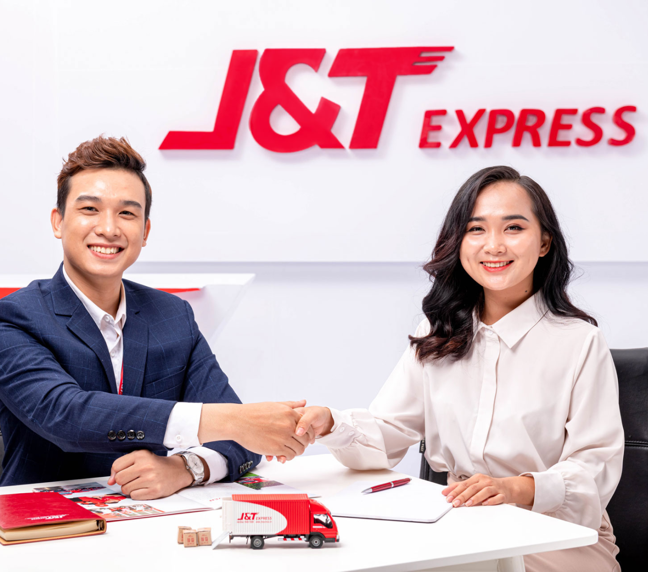 J&T Express Việt Nam - Nhượng quyền thương hiệu