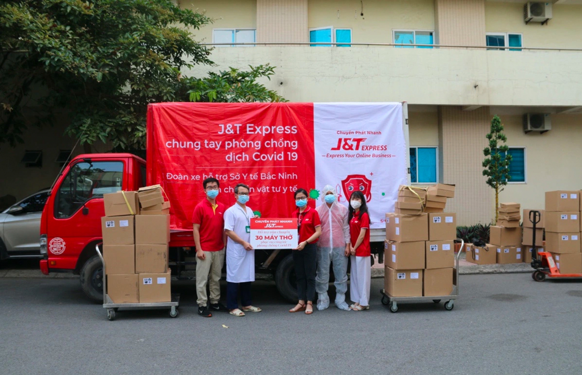 J&T Express Việt Nam - Phát triển bền vững